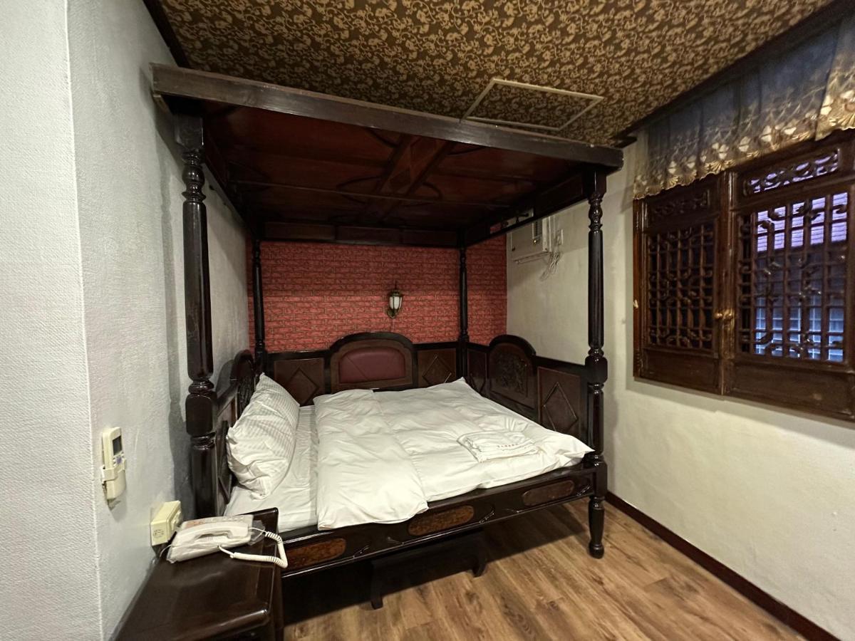 Ming Ren Hotspring Hotel Jiaoxi Zewnętrze zdjęcie